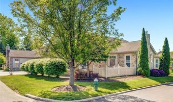 190 Sandover Dr, Aurora, OH 44202