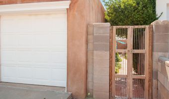 929 AVENIDA ESTRELLITA NE, Albuquerque, NM 87110