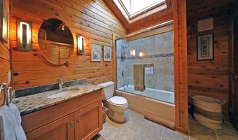 55 Mallard Dr, Becket, MA 01223