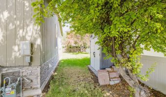 203 Peters St, Carlin, NV 89822