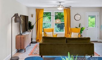 9 Silent Pl, Asheville, NC 28806