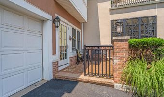 10 Grove Ct 20, Asbury Park, NJ 07712