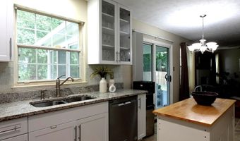 8307 SATINLEAF Ct, Bowie, MD 20715
