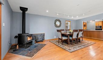 1201 S LEE St, Appleton, WI 54915