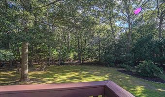 28 Clark Mill St, Coventry, RI 02816