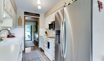 316 Lexington St, Andover, KS 67002