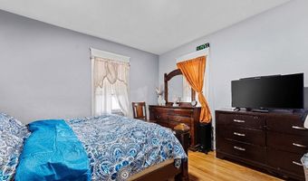 80-82 Poplar St, Bridgeport, CT 06605