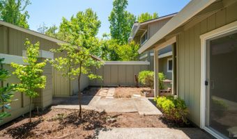 1824 Arroyo Sierra Ct, Santa Rosa, CA 95405