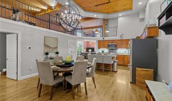 1 Tupperware Dr 239, North Smithfield, RI 02896