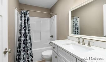 12840 Ridgedale Dr, Allendale, MI 49401