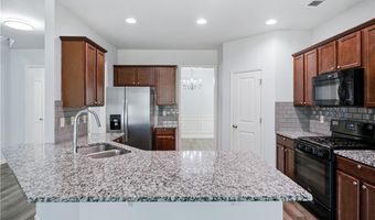 4960 Ducote Trl, Alpharetta, GA 30004