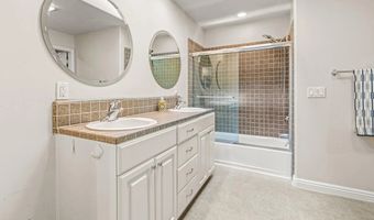 10118 Langley Ct, Escondido, CA 92026