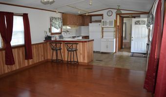 89 Roland St, Barton, VT 05822