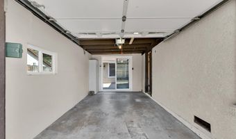 4853 Colony Dr, Camarillo, CA 93012