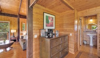 4685 Uakea Rd, Hana, HI 96713