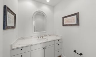 5636 Meadow Ln, Ann Arbor, MI 48105