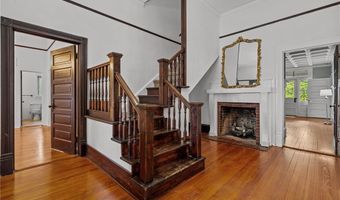 802 N Poplar St, Aberdeen, NC 28315