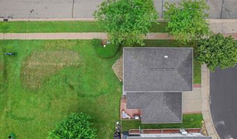 562 Lexington Dr, Oregon, WI 53575