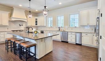 10 KIPLING Ln, Auburn, AL 36830
