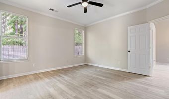 154 GARDENSIDE Dr, Alabaster, AL 35007