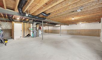 3580 Bella Vista Dr, Ann Arbor, MI 48108