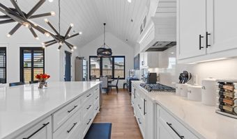 7509 S Shoreline, Benton, AR 72019