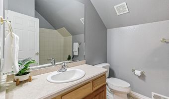 402 S County Road 129, Bennett, CO 80102