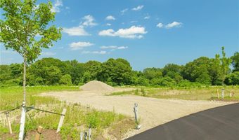 46 Hillside Ct, North Kingstown, RI 02874