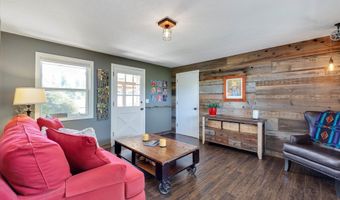 11800 S CARUS Rd, Oregon City, OR 97045