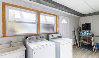 2430 S Shag Bark Trl, Arlington Heights, IL 60005