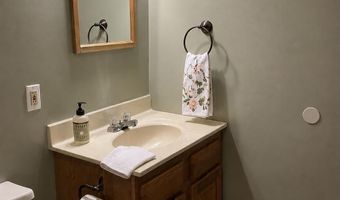 17 Prospect Mountain Rd, Alton, NH 03809