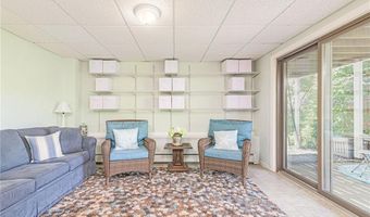 25 Spanker St, Jamestown, RI 02835