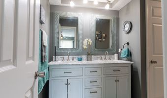 7508 Farm View Cir W, Indianapolis, IN 46256