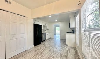 122 S BULOVA Dr, Apopka, FL 32703
