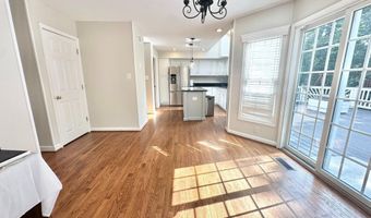 21326 THIMBLEWEED Ct, Ashburn, VA 20147