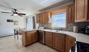208 Gooseneck Hill Rd, Canterbury, CT 06331