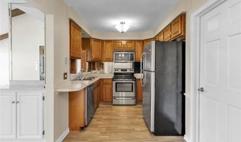 660 Youngs Rd E, Amherst, NY 14221
