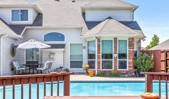 6404 Skyline Dr, The Colony, TX 75056
