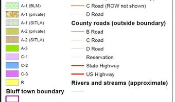 900 W MAIN St 13, Bluff, UT 84512