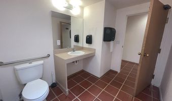 1709 Girard Blvd NE, Albuquerque, NM 87106