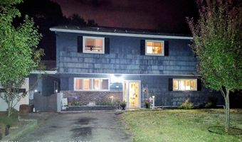 15 Cedarcrest Dr, Bayville, NJ 08721