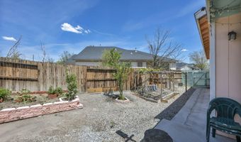 570 Sunrise Cir, Fernley, NV 89408