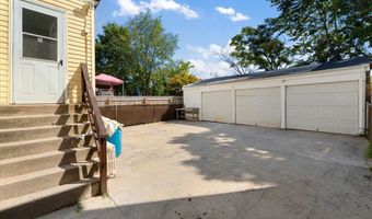 442 AVENUE E, Bayonne, NJ 07002