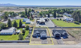 205 W First St, Carey, ID 83320