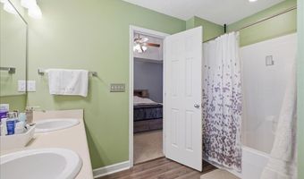 214 Cool Water Ct, Boiling Springs, SC 29316