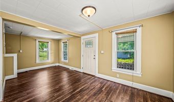 6327 Bales Ct, Ashtabula, OH 44004
