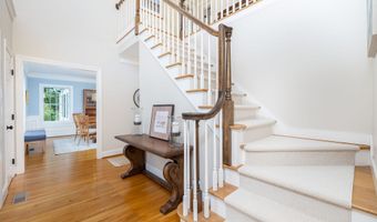 34 Sudbury Way, Avon, CT 06001