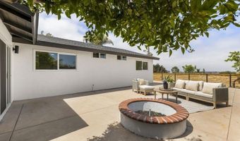 3914 Sherbourne Dr, Oceanside, CA 92056
