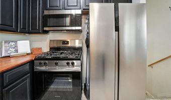 3436 Tangent Dr, Cincinnati, OH 45211