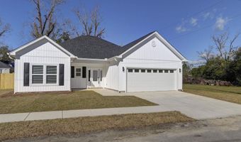 551 Park St, Batesburg, SC 29070